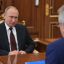 Президент России слушает доклад губернатора Пензенской области