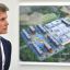 Олег Кожемяко во время осмотра макетов культурно-образовательных комплексов