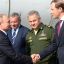 Министр промышленности и торговли Денис Мантуров приветсвует Путина