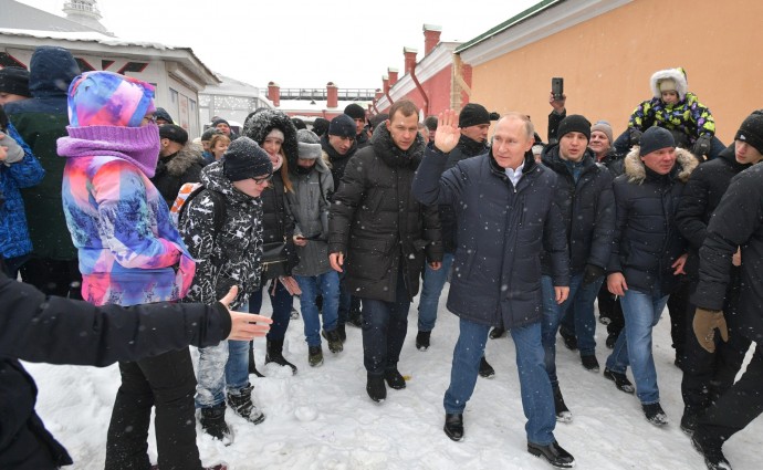 Путин приветствует жителей Санкт-Петербурга