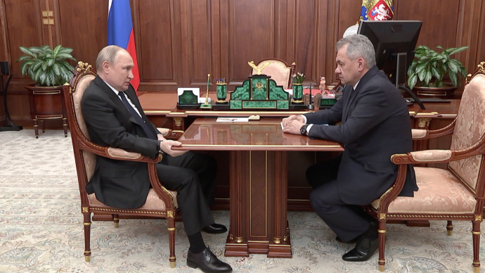 Видеоверсия встречи Владимира Путина с Министром обороны Сергеем Шойгу 21 апреля 2022 года