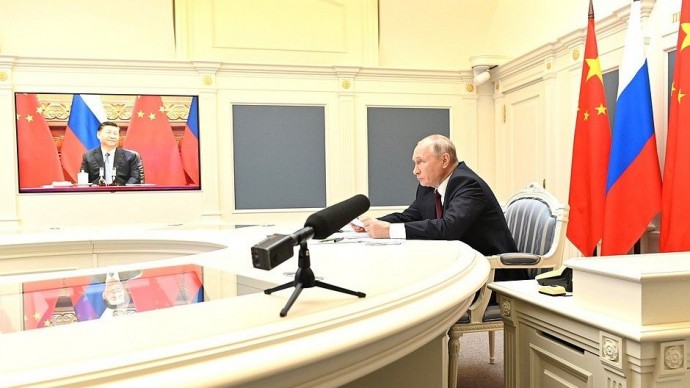 Видео беседы Путина с Председателем КНР Си Цзиньпином 28 июня 2021 года