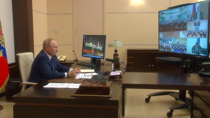 Видео со встречи Путина с членами паралимпийской команды России 9 августа 2021 года