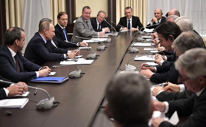 Встреча Президента РФ с представителями Экономического совета ассоциации «Франко-российская торгово-